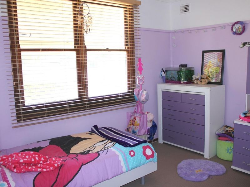 5 Latham Avenue, Taree NSW 2430