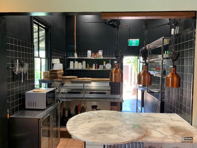 2 Oak Street, Bellingen NSW 2454