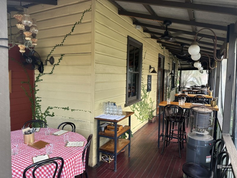 2 Oak Street, Bellingen NSW 2454