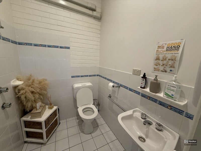 Shop 10/53 Beach Street, Woolgoolga NSW 2456