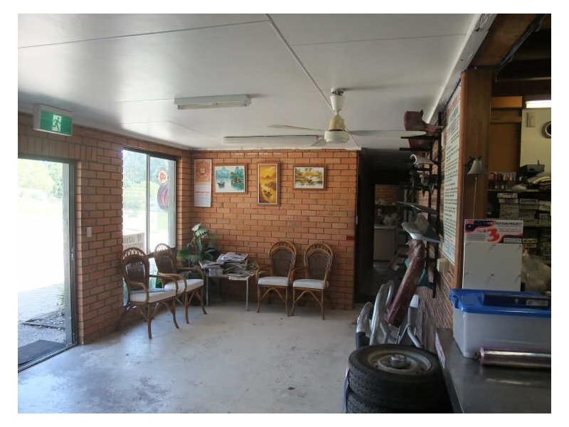 2 Bayldon Drive Cnr Alex Pike Drive, Raleigh NSW 2454