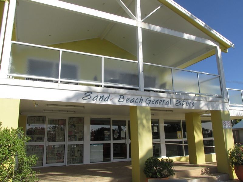 42 Sandys Beach Drive, Sandy Beach NSW 2456