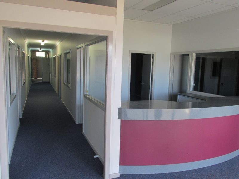 1 and 2/49 Queen Street, Grafton NSW 2460