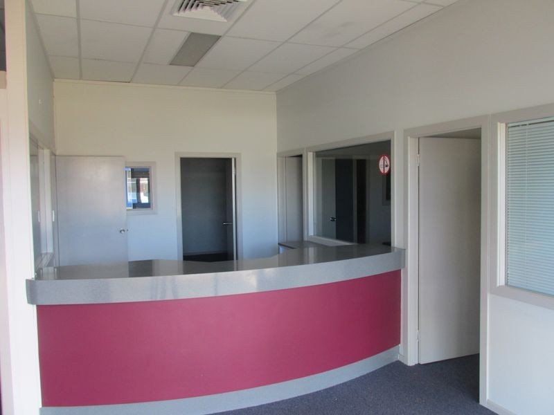 1 and 2/49 Queen Street, Grafton NSW 2460