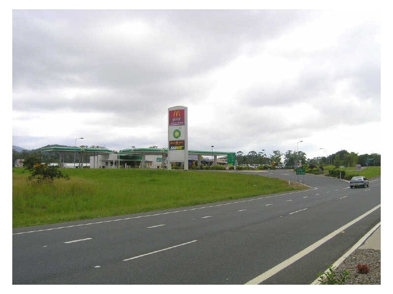 BP McDonal Pacific Highway, Coffs Harbour NSW 2450