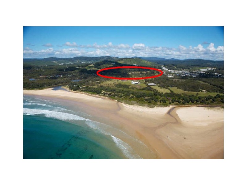 13 Hearnes Lake Road, Woolgoolga NSW 2456