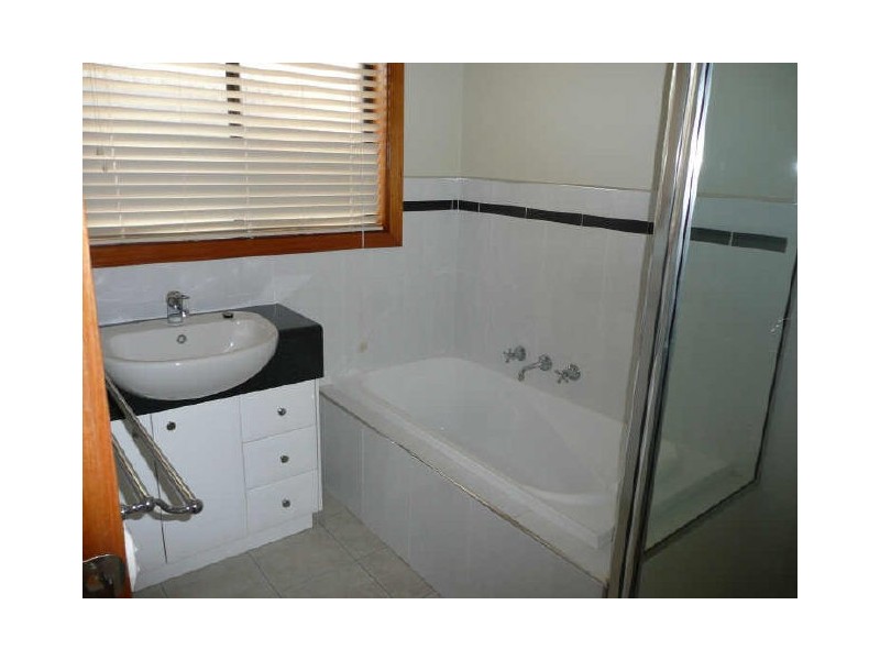 1/15 Chifley Street, Wodonga VIC 3690