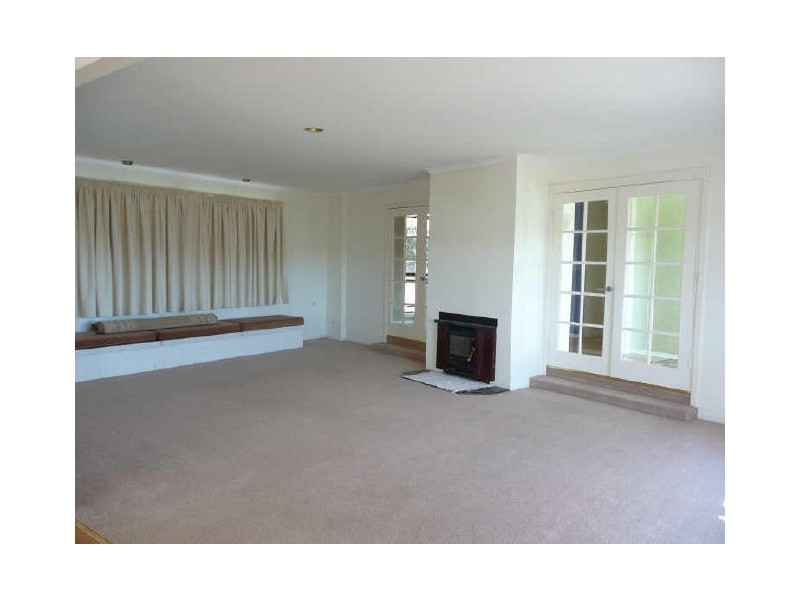 10 Lyndon Street, Bellbridge VIC 3691