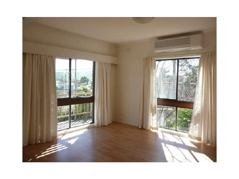 10 Lyndon Street, Bellbridge VIC 3691