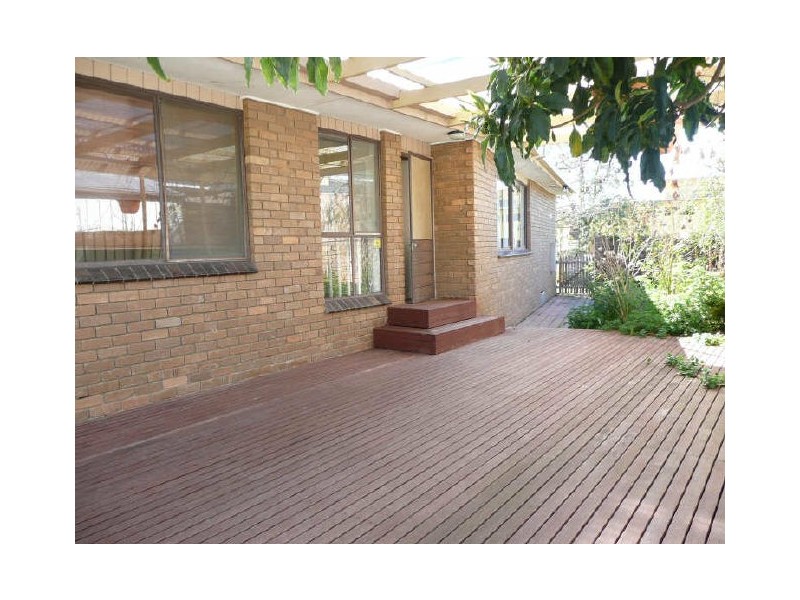 10 Lyndon Street, Bellbridge VIC 3691