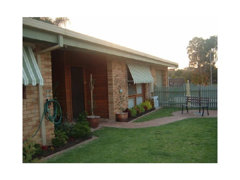 1/5 Holt Place, Wodonga VIC 3690