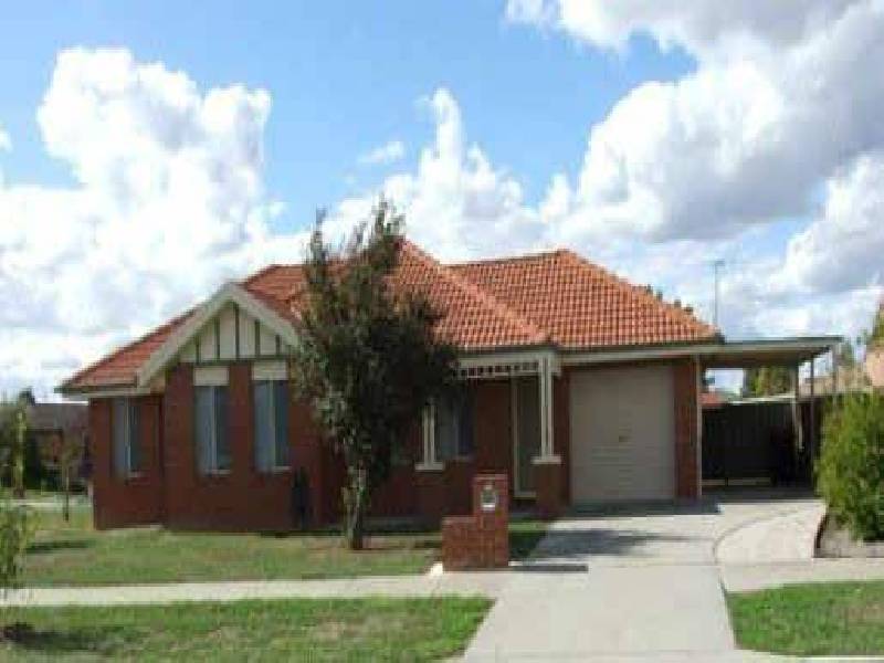 Fleet Street, Wodonga VIC 3690