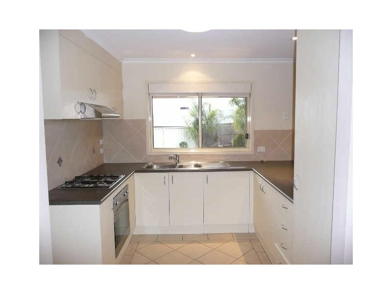 10 Rosella Mews, Wodonga VIC 3690