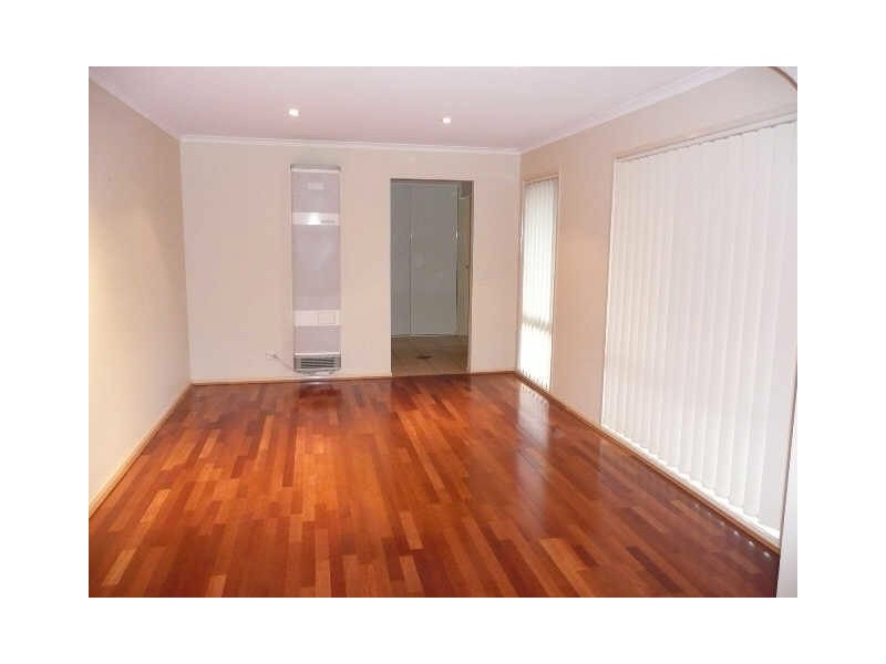 10 Rosella Mews, Wodonga VIC 3690