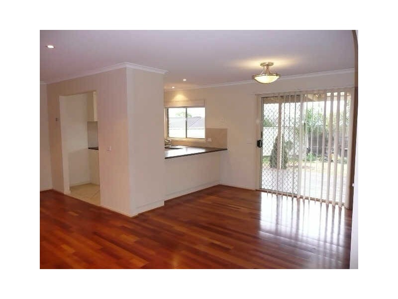 10 Rosella Mews, Wodonga VIC 3690