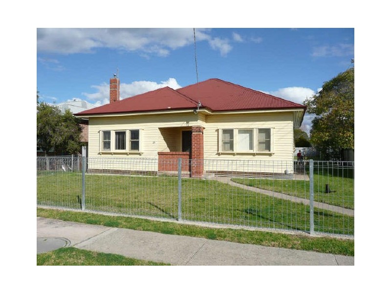 23 Woodland Street, Wodonga VIC 3690