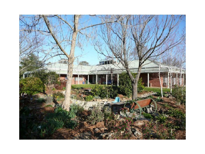 8 Wallace Road, Allans Flat VIC 3691