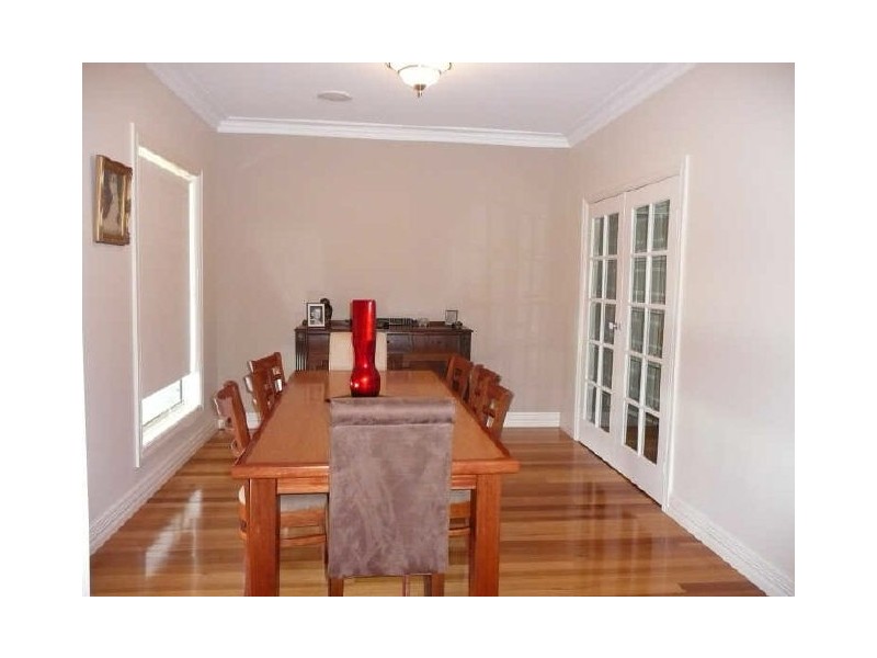 6 Innisfree Drive, Wodonga VIC 3690