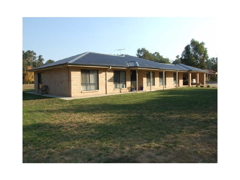 15 Indigo Drive, Barnawartha VIC 3688