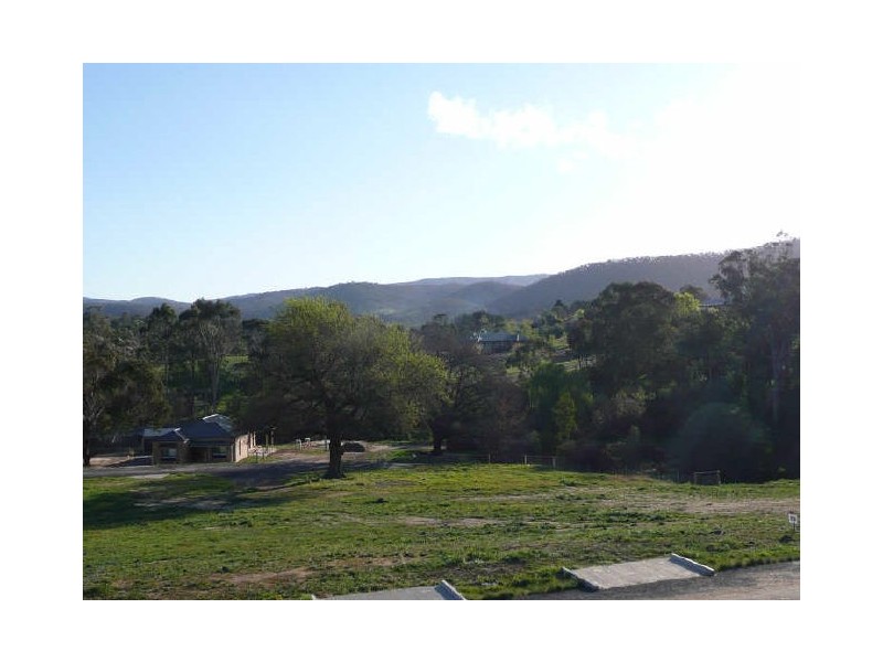 14 McEvoy Lane, Yackandandah VIC 3749