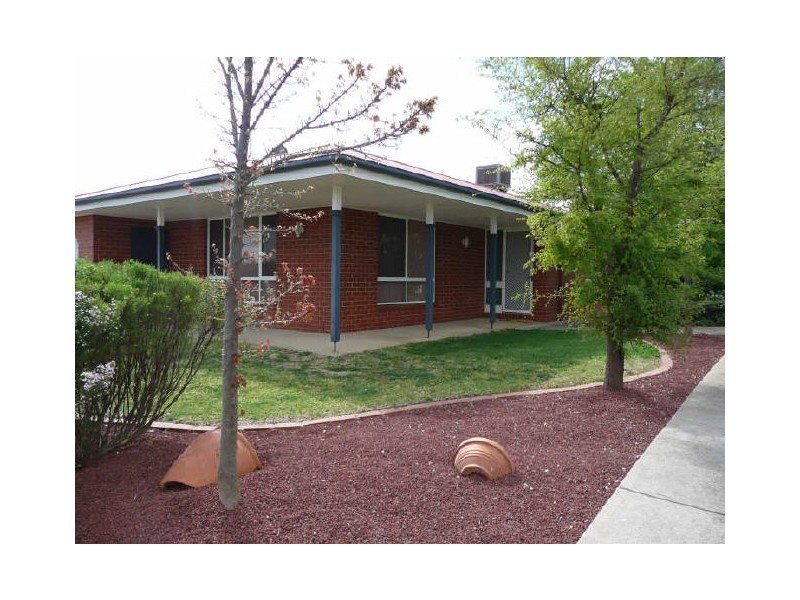 12 Peacock Avenue, Wodonga VIC 3690