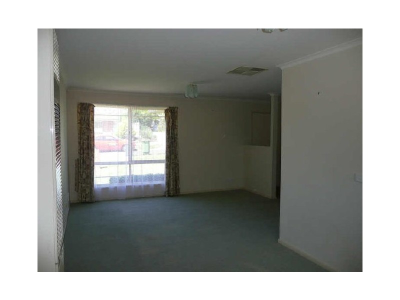 43 Nightingale Avenue, Wodonga VIC 3690