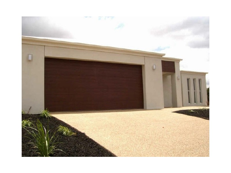 29 Clarendon Avenue, Wodonga VIC 3690