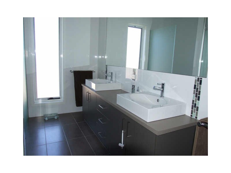 46 Streets Road, Leneva VIC 3691