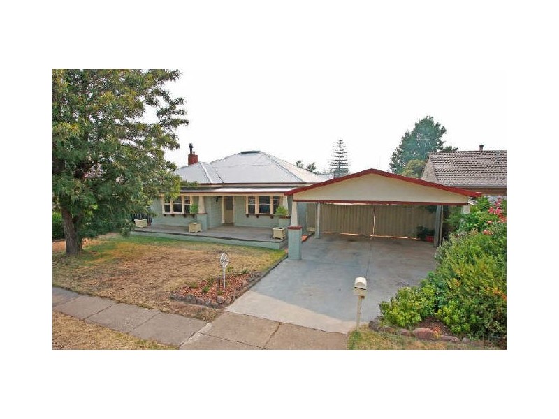 61 Charles Street, Wodonga VIC 3690