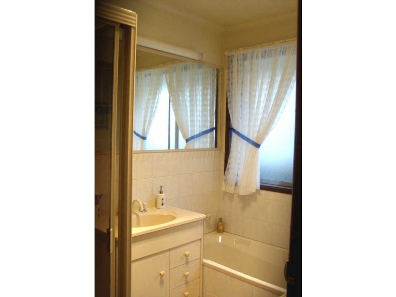 23 Waratah Way, Wodonga VIC 3690