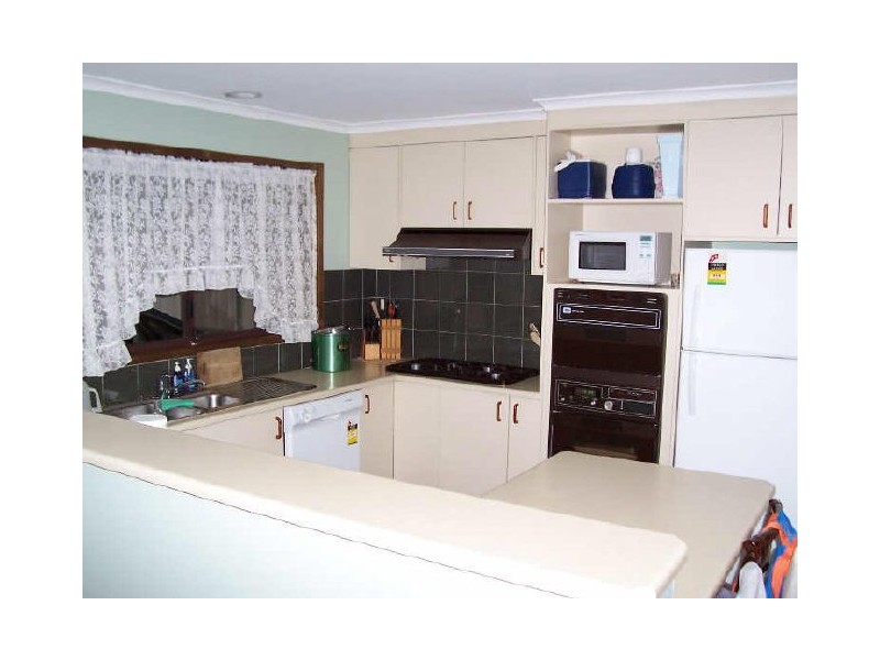 17 Campbell Avenue, Wodonga VIC 3690