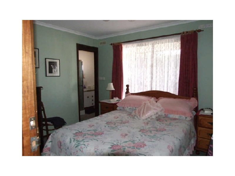 17 Campbell Avenue, Wodonga VIC 3690