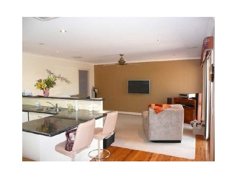 4 Ballara Drive, Wodonga VIC 3690