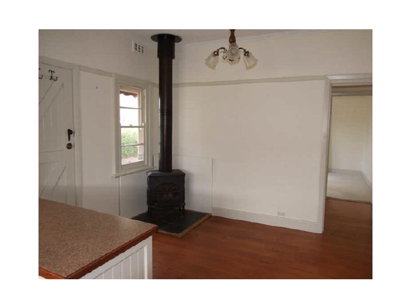 28 Charles Street, Wodonga VIC 3690