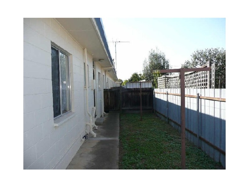 2/266 Beechworth Road, Wodonga VIC 3690