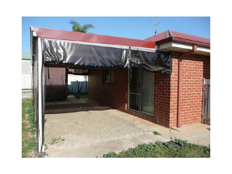 2 Jennifer Place, Wodonga VIC 3690