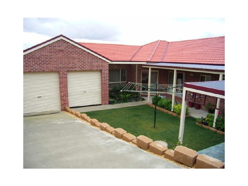 75 Barton Street, Wodonga VIC 3690
