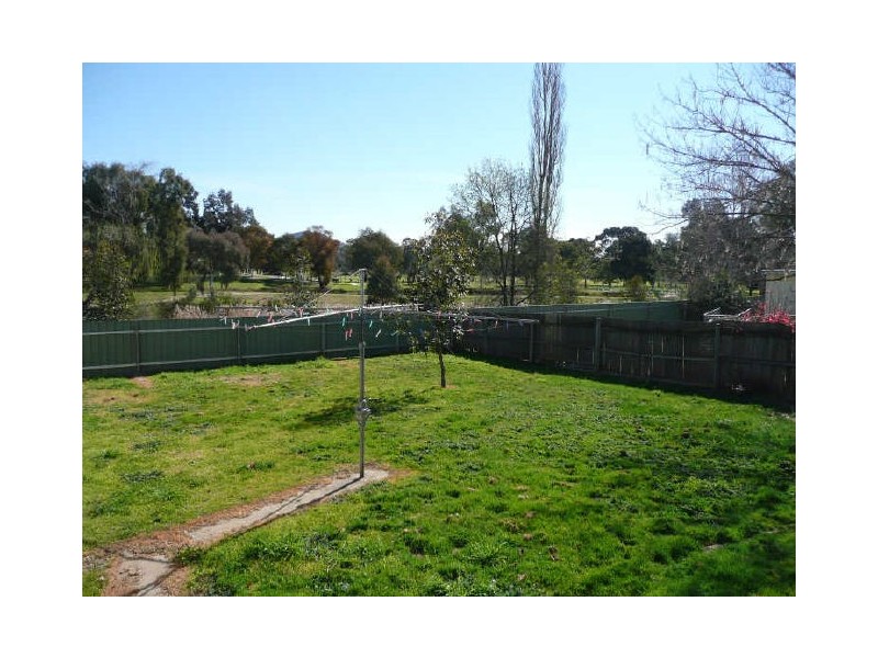 19 Gilbert Street, Wodonga VIC 3690