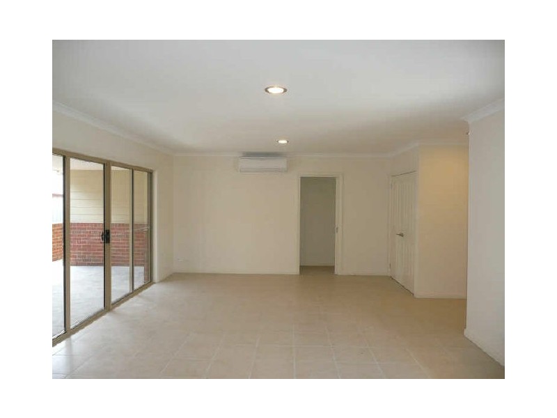 2/8 Mitchell Street, Wodonga VIC 3690