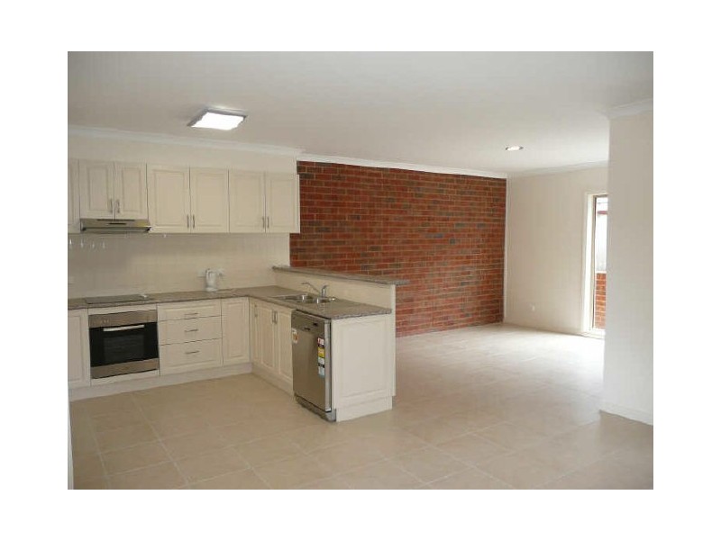 2/8 Mitchell Street, Wodonga VIC 3690