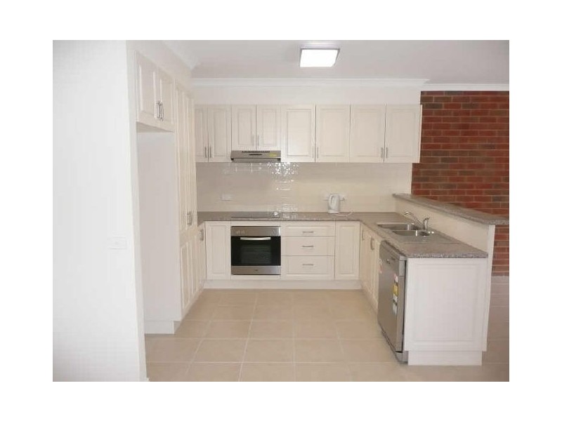 2/8 Mitchell Street, Wodonga VIC 3690