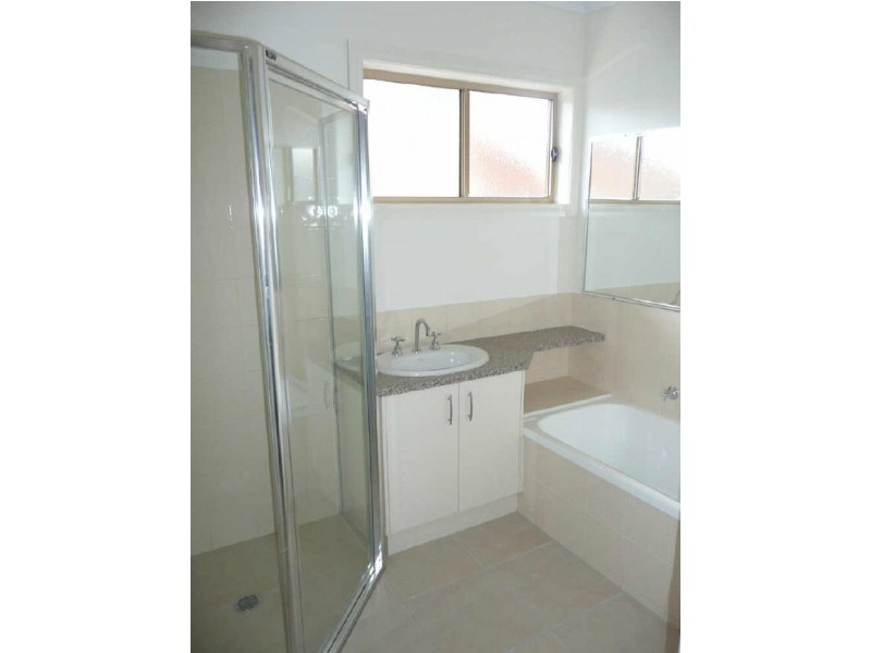 2/8 Mitchell Street, Wodonga VIC 3690