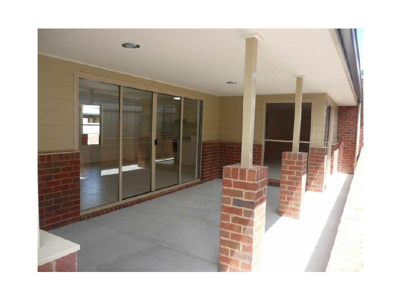 2/8 Mitchell Street, Wodonga VIC 3690