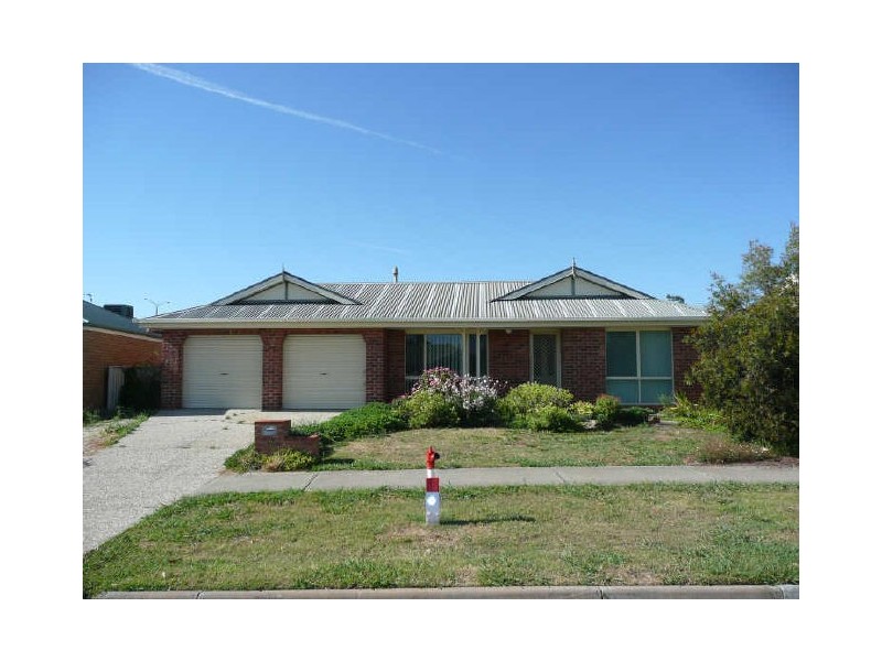 32 Koetong Crescent, Wodonga VIC 3690