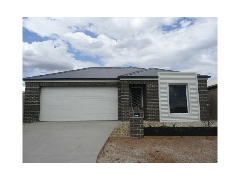 1/9 Thorneycroft Avenue, Wodonga VIC 3690