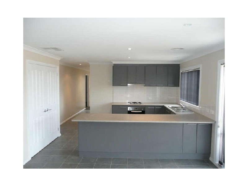 1/9 Thorneycroft Avenue, Wodonga VIC 3690