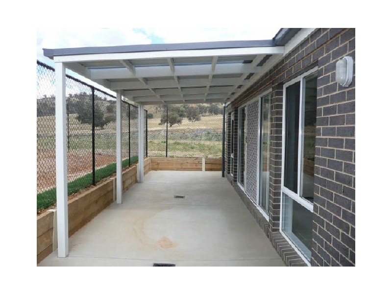 1/9 Thorneycroft Avenue, Wodonga VIC 3690