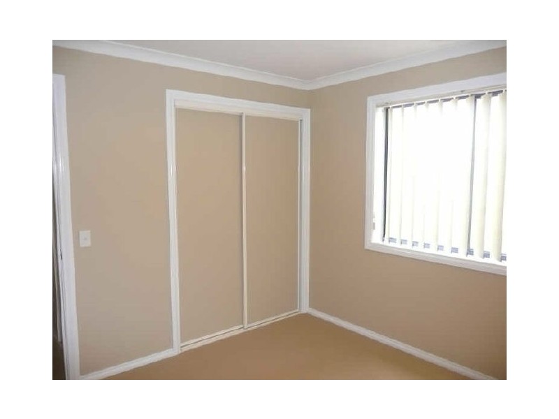 2/9 Thorneycroft Avenue, Wodonga VIC 3690