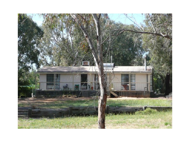 1 Possum Place, Baranduda VIC 3691