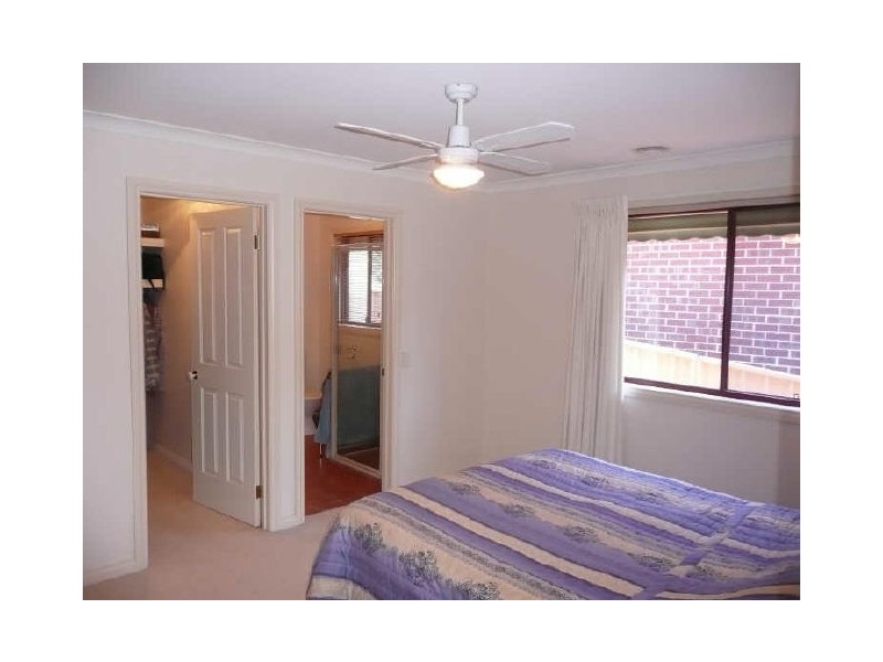 4 Ballara Drive, Wodonga VIC 3690